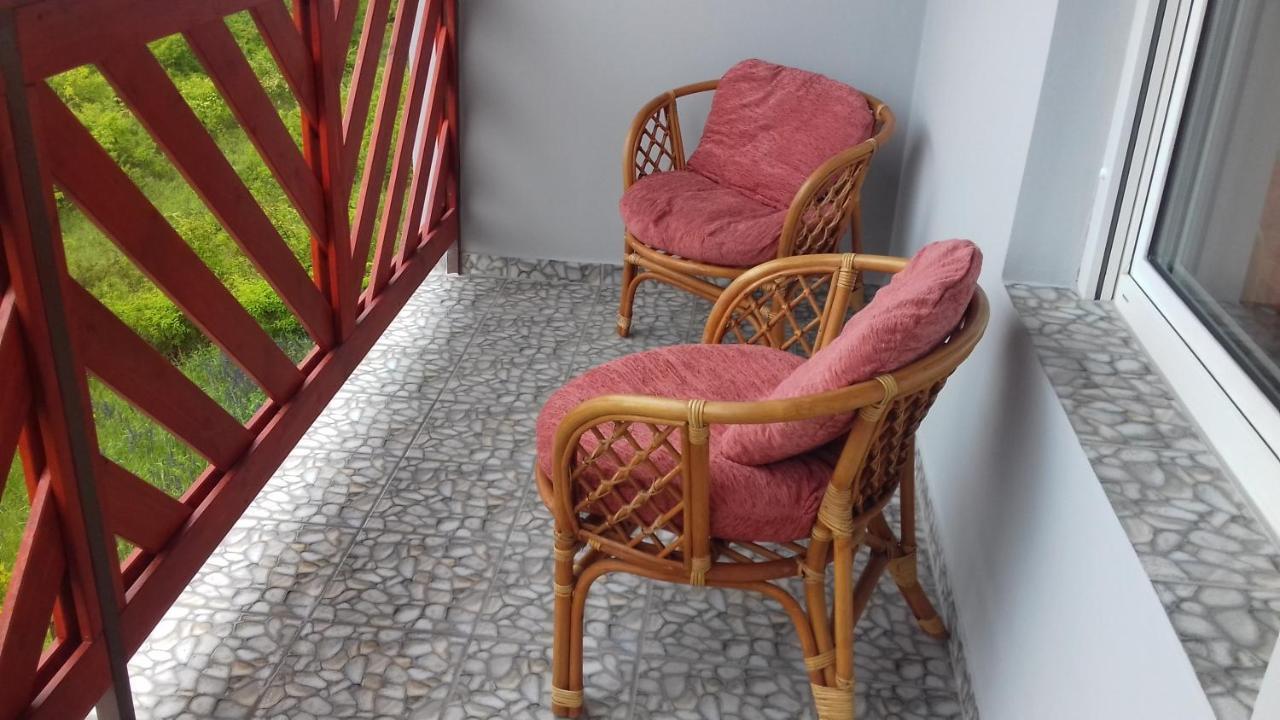 Marvel-Nyaralo Villa Igal Luaran gambar